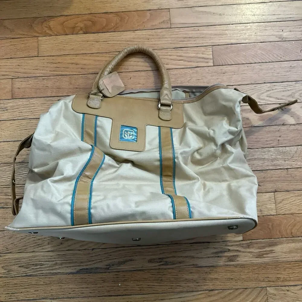 Vintage Over Night Bag Avon Flight Carry On Suitcase Duffle Tote Travel Tan Gree